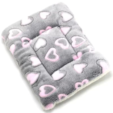 Cozy Pet Sleeping Pad – Warm Fleece Dog Blanket, Soft Cat Cushion Mat, Plush Puppy Mattress for Small Pets & Kittens